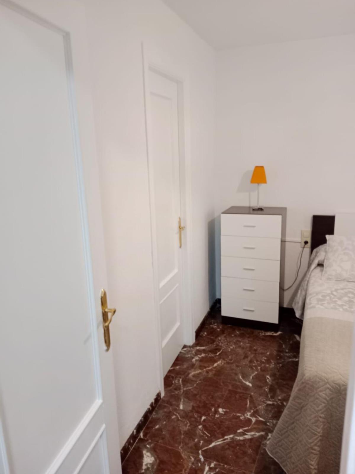 Apartamento Garcia Requena Jaén Extérieur photo