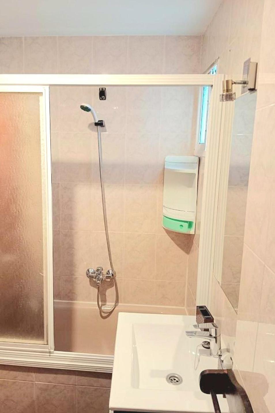 Apartamento Garcia Requena Jaén Extérieur photo